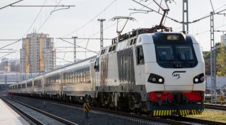 
Вместимость пассажирского поезда Баку&ndash;Тбилиси составляет 118 человек