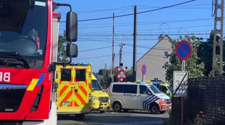 В Бельгии при столкновении школьного автобуса и поезда погибли несколько человек