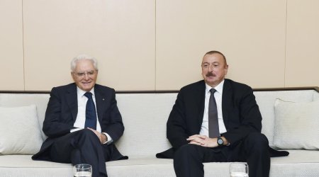 
Президент Италии поздравил лидера Азербайджана