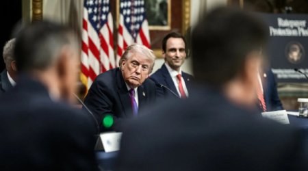 Трамп экстренно созывает министров