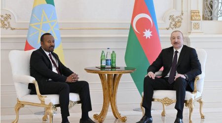 Prezident Efiopiya Baş nazirinə təbrik ünvanlayıb
