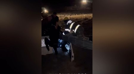 İsmayıllıda çayda köməksiz qalan 5 nəfər xilas edilib