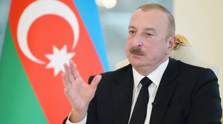 Prezidenti onlar da təbrik etdilər