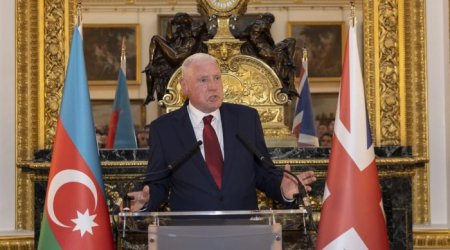 Britaniyalı nazir: Azərbaycan təhlükəsizlik və diplomatik sahəsində vacib tərəfdaşdır