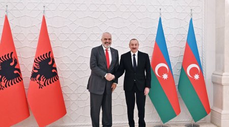 Albaniyanın Baş naziri Edi Rama Azərbaycan Prezidentini təbrik edib