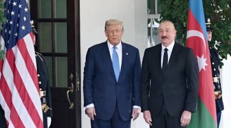 Ильхам Алиев поздравляет Трампа
