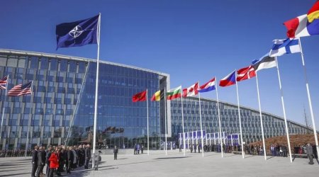 Çin NATO-nu Soyuq Müharibə düşüncəsindən əl çəkməyə çağırıb