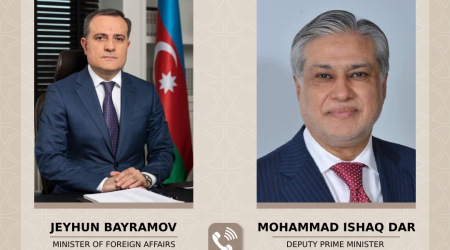 Ceyhun Bayramov ilə İshaq Dar arasında telefon danışığı olub