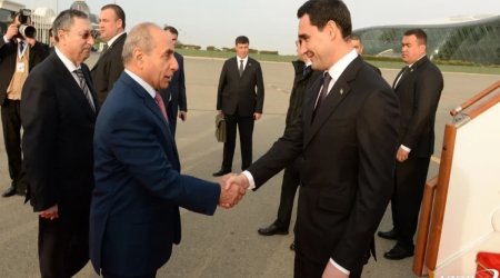 Türkmənistan Prezidenti Sərdar Berdiməhəmmədov Azərbaycana dövlət səfərinə gəlib
