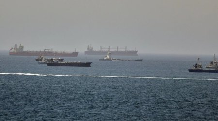 Иран и Оман ведут переговоры по Ормузу