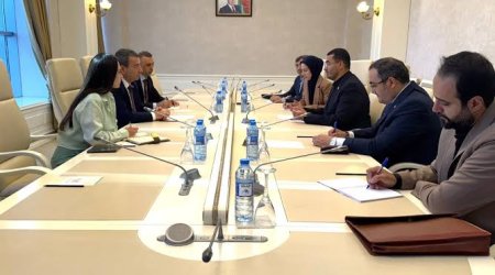 Oman Sultanlığı Şura Məclisinin sədri Bakıda səfərdədir