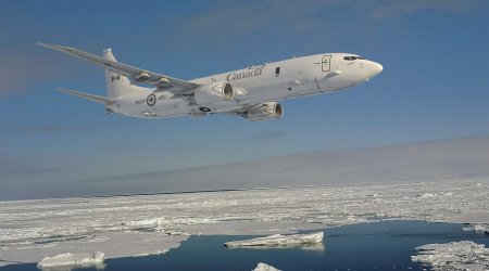 После ударов по Ирану над Персидским заливом патрулирует самолет ВМС США