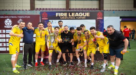 Yelo Bank şirkətlərarası futbol liqasının çempionu olub