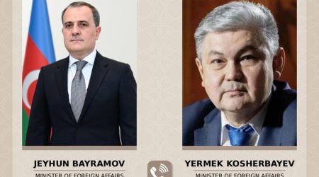 Ceyhun Bayramov qazaxıstanlı həmkarı ilə strateji tərəfdaşlığı müzakirə edib