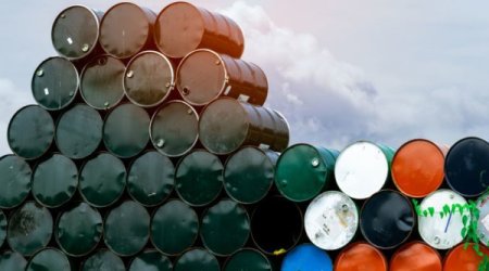 После выхода из ОПЕК Эмираты заливают рынок нефтью