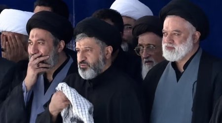 Xameneinin üç oğlu vida mərasimində - Yenilənib