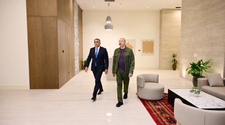İlham Əliyev "Xankəndi" hotelinin açılışında iştirak edib