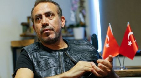 Türkiyəli müğənni Haluk Levent saxlanılıb