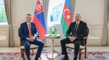 Şuşada İlham Əliyevin Slovakiya Prezidenti ilə təkbətək görüşü olub