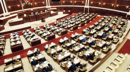 Milli Məclisin növbədənkənar sessiyası başa çatıb