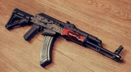 Polis iki avtomat və beş tüfəng götürüb