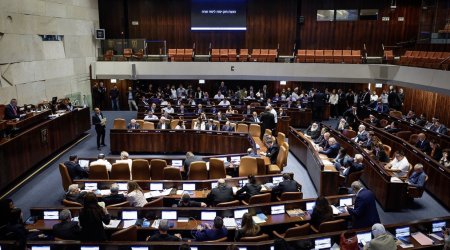 Парламент Израиля проголосовал за самороспуск перед выборами