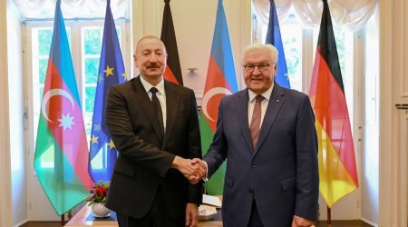 В Берлине проходит встреча Ильхама Алиева и Фридриха Мерца один на один