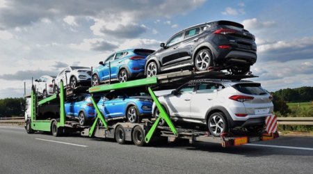 Azerbaijan reduces car imports from Georgia by 45%