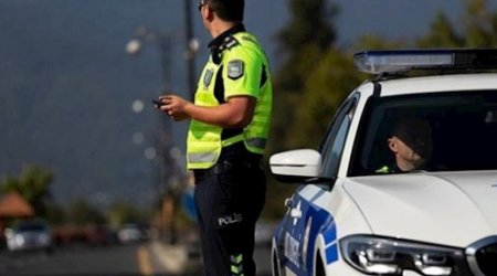 Госавтоинспекция Азербайджана предупредила водителей и пешеходов из-за сильного ветра