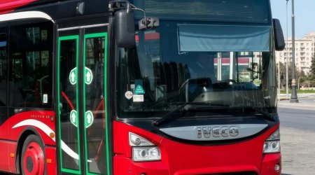 Xırdalanı "Memar Əcəmi" metrosu ilə əlaqələndirən avtobuslar dəyişdirilir
