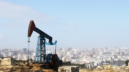 ABŞ-nin İrana zərbə planından imtina etməsindən sonra neft 4 dollardan çox ucuzlaşıb