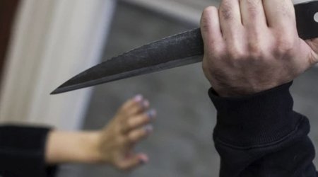 Xırdalanda ər və arvad bir-birini bıçaqlayıb - Yenilənib