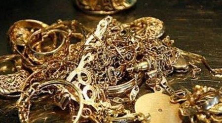 Abşeronda özünü müştəri kimi təqdim edərək mənzildən qızıl oğurlayan şəxs saxlanılıb