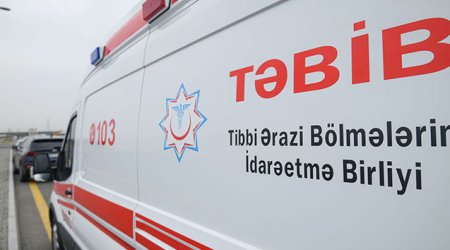 Göygöldə motosikletlə avtomobil toqquşdu, kuryer xəsarət aldı
