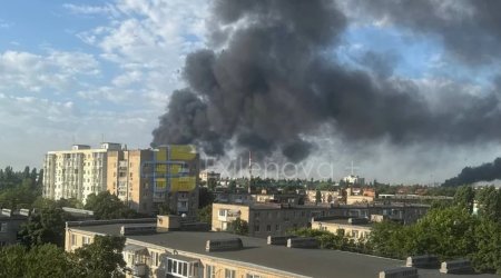 
Ukrayna dəniz dronları Yaltadakı limana hücum edib