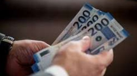 Azərbaycanda orta aylıq əməkhaqqı 7% artıb
