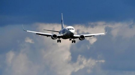 Tümendən Bakıya uçan "UTair" təyyarəsi Ufada məcburi eniş edib