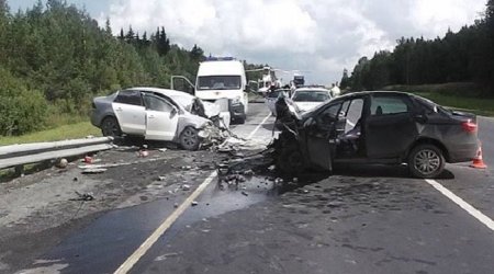 Göyçayda zəncirvari qəza: 4 nəfər xəsarət alıb