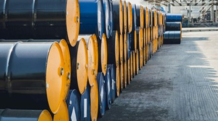 Турция сокращает закупки нефти из России