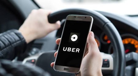 Sürücü hesablarını blokladığına görə "Uber"i 825 milyon avro cərimə gözləyir