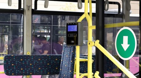Bu avtobuslara sərnişinlər artıq iki qapıdan minəcək