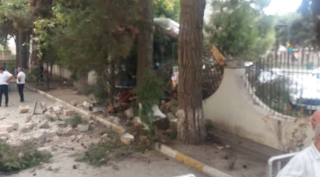 Bakıda 51 nömrəli avtobus 3 avtomobillə toqquşub, yaralananlar var
