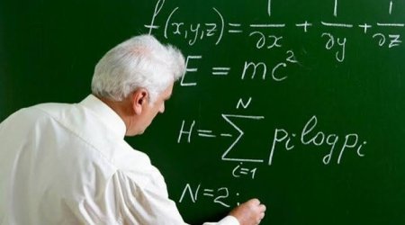 Azərbaycanda orta ixtisas təhsili müəssisələrində professor-müəllimlərin sayı azalıb