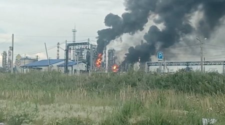 Производство топлива обвалилось: рекордное число ударов по российским НПЗ