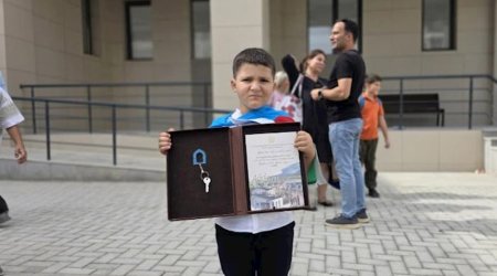 Ağdama köçən 117 ailəyə mənzillərin açarları verilib