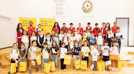 Yelo Bank Cəbrayılda birincilərin məktəb həyəcanına şərik oldu!