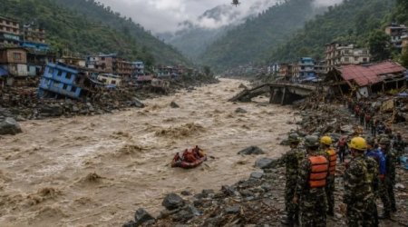 Nepalda təbii fəlakət nəticəsində 600-ə yaxın məktəbli itkin düşüb