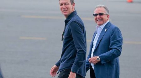Спецпосланники президента США прибыли в столицу России