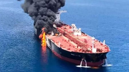 ABŞ-nin hücum etdiyi üç İran tankerindən biri Oman körfəzində batıb