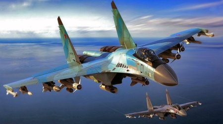 Над Россией столкнулись истребители